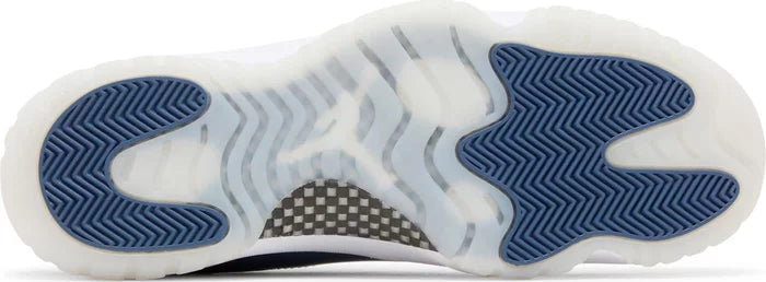 Jordan 11 low diffused blue