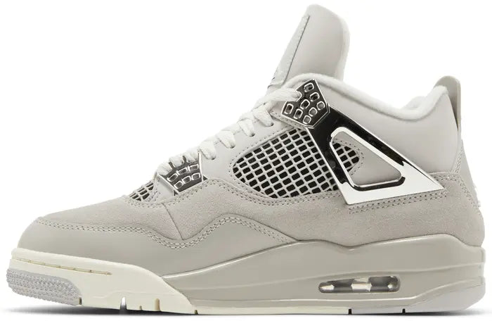 Jordan 4 Frozen moments women’s